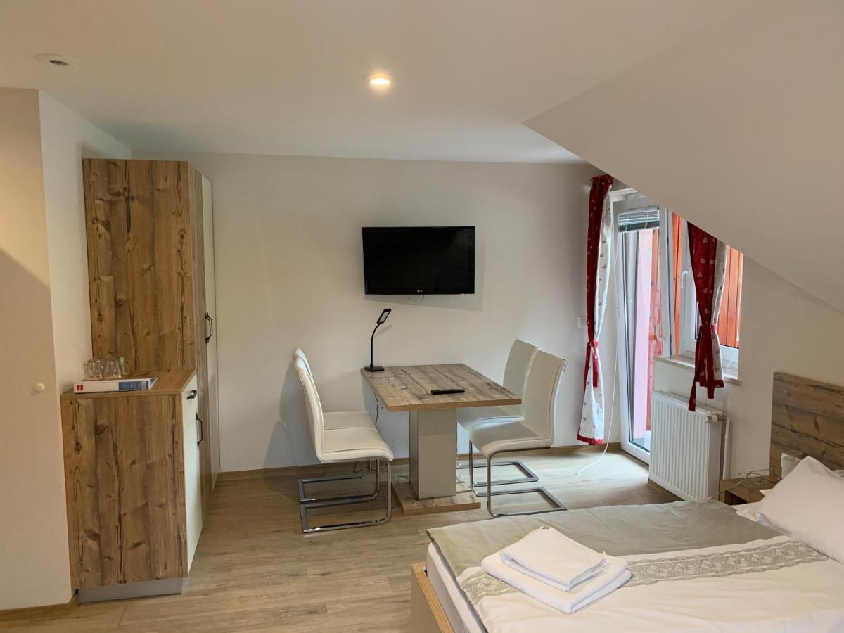 Guesthouse Veranda Мойстрана Екстериор снимка