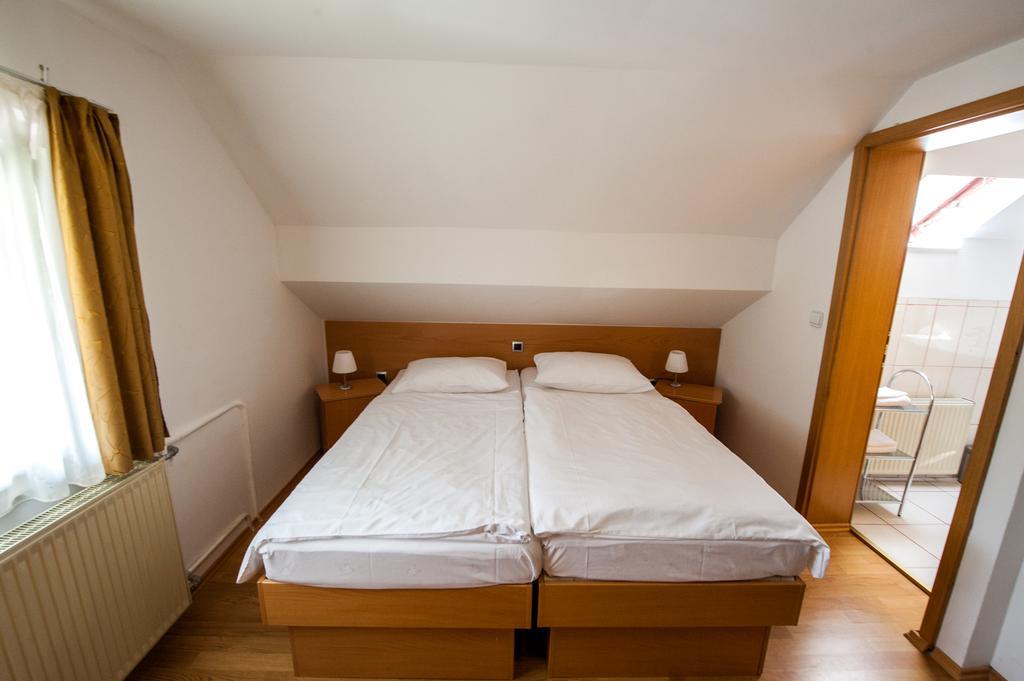 Guesthouse Veranda Мойстрана Екстериор снимка